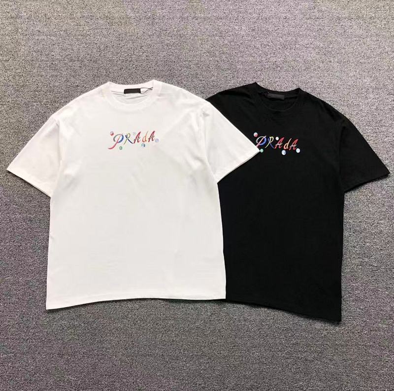 PRADA T-SHIRT 2111061001（im 170cm 60kg i wear size L in the phot）