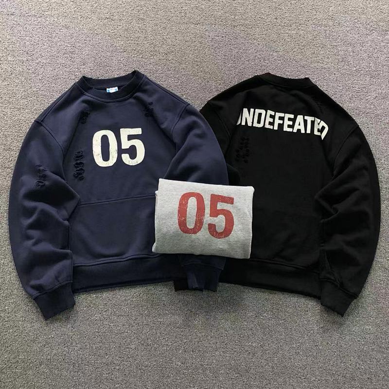 UNDEFEATED HOODIE 1232006159（im 170cm 60kg i wear size M in the phot）
