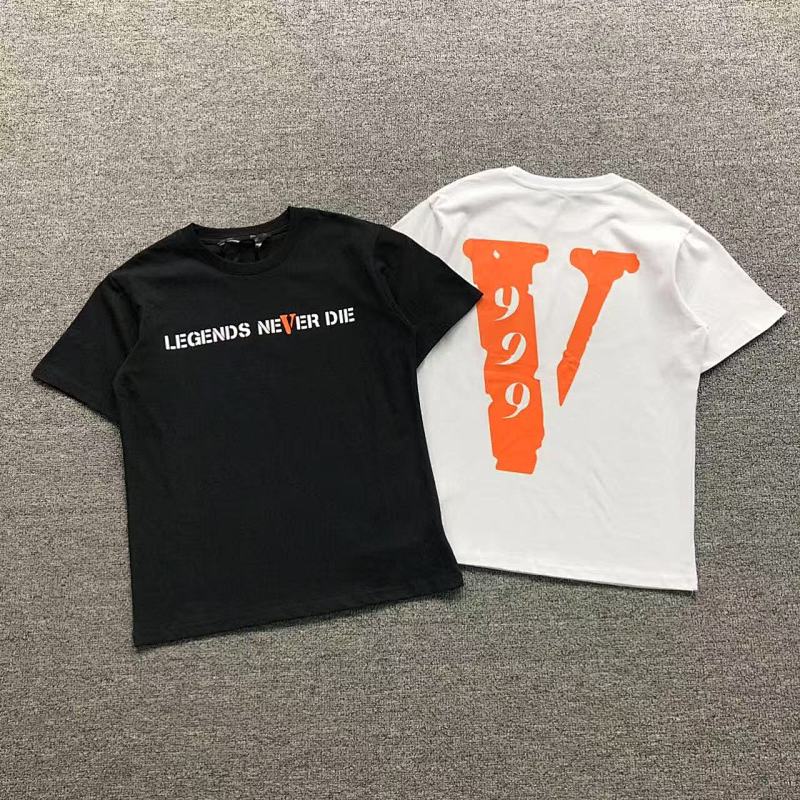 VLONE T-SHIRT 504147891（im 170cm 55kg i wear size S in the phot）