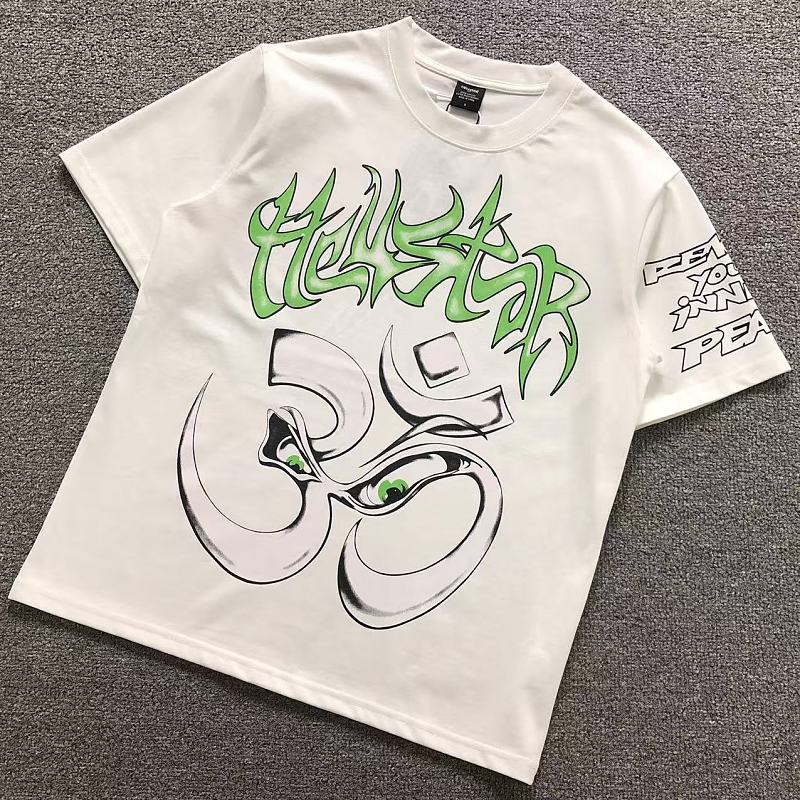 HELLSTAR T-SHIRT 128211971（im 170cm 60kg i wear size S in the phot）