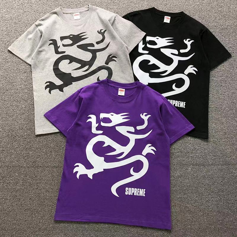 SUPREME T-SHIRT 123130102（im 170cm 60kg i wear size M in the phot）