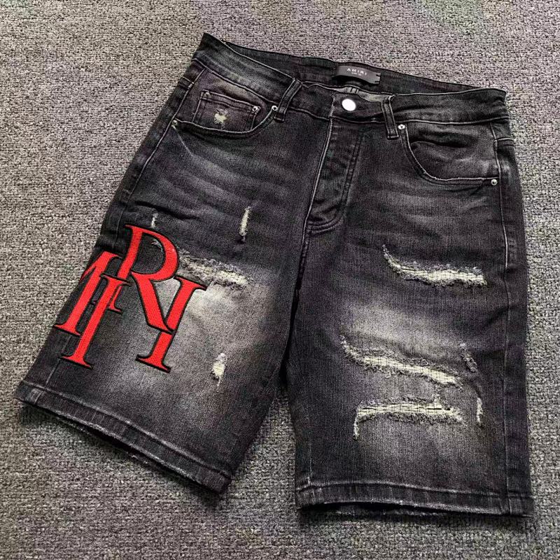 AMIRI SHORTS 3110253417（im 170cm 60kg i wear size 30 in the phot）
