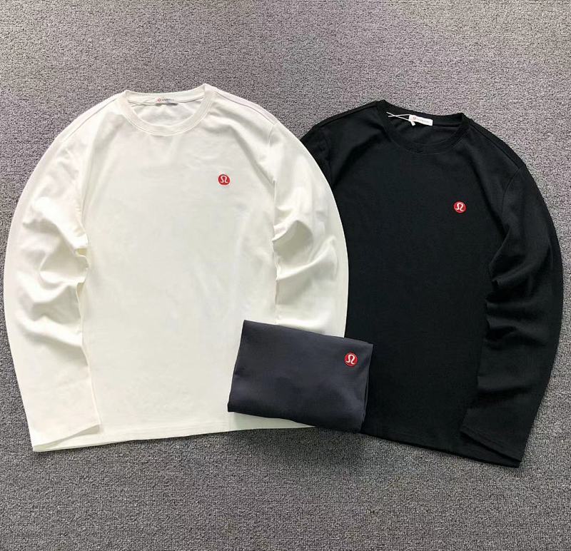 LULULEMON LONG SLEEVED 3107171503（im 170cm 60kg i wear size L in the phot）