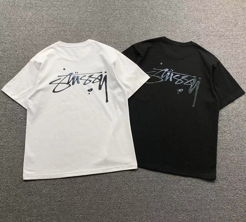 STUSSY T-SHIRT 502192182（im 170cm 57kg i wear size M in the phot）