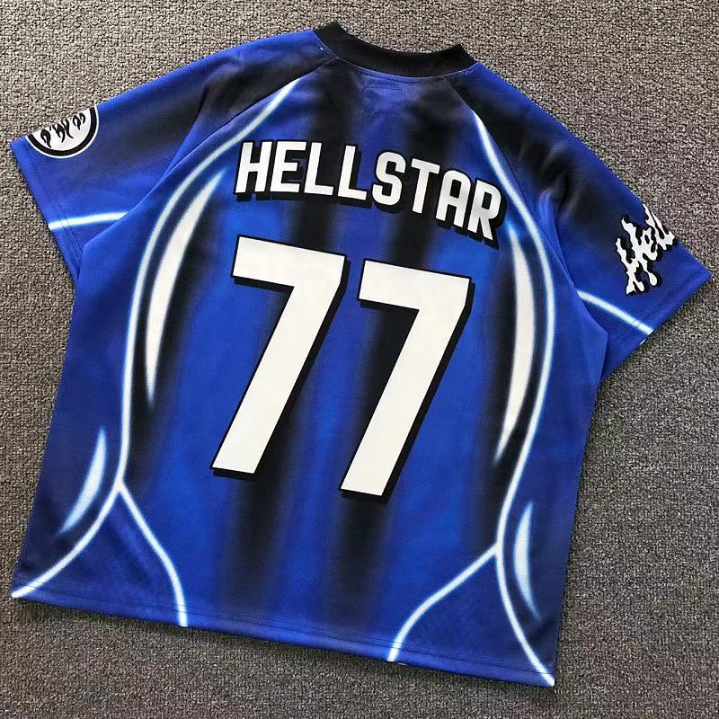 HELLSTAR T-SHIRT 124172671（im 170cm 60kg i wear size S in the phot）