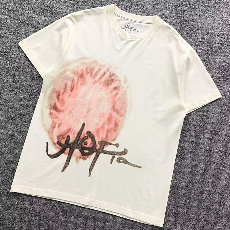 TRAVIS SCOTT T-SHIRT 31060710113（im 170cm 60kg i wear size S in the phot）