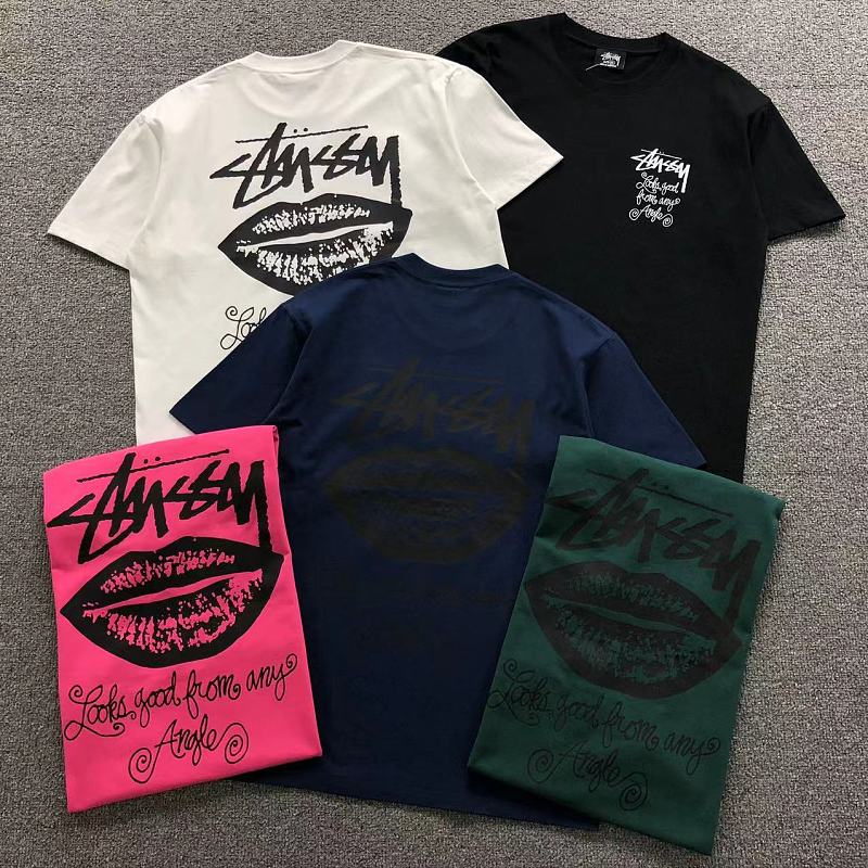 STUSSY T-SHIRT 126171902（im 170cm 60kg i wear size M in the phot）