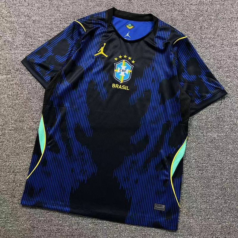 FOOTBALL T-SHIRT 11121320002（im 170cm 60kg i wear size M in the phot）