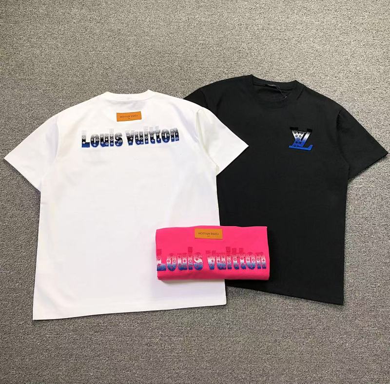LV T-SHIRT 11122007137（im 170cm 60kg i wear size M in the phot）
