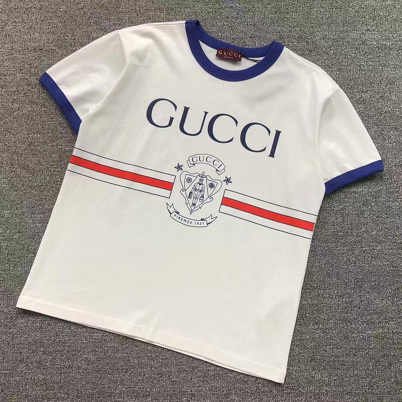 GUCCI T-SHIRT 22050704125（im 170cm 60kg i wear size S in the phot）