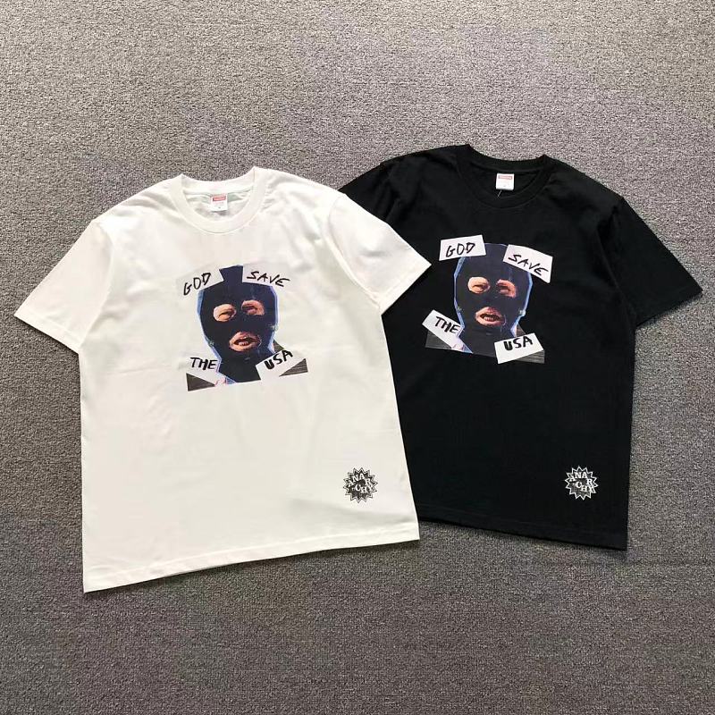 SUPREME T-SHIRT 52080434182（im 170cm 60kg i wear size M in the phot）