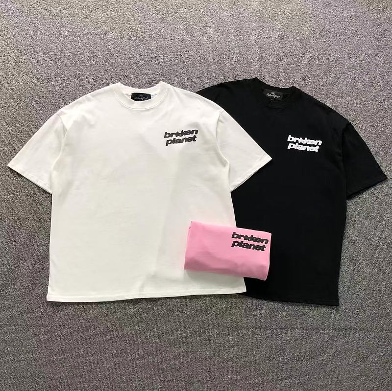 BROKEN PLANET T-SHIRT 524300478（im 170cm 60kg i wear size L in the phot）