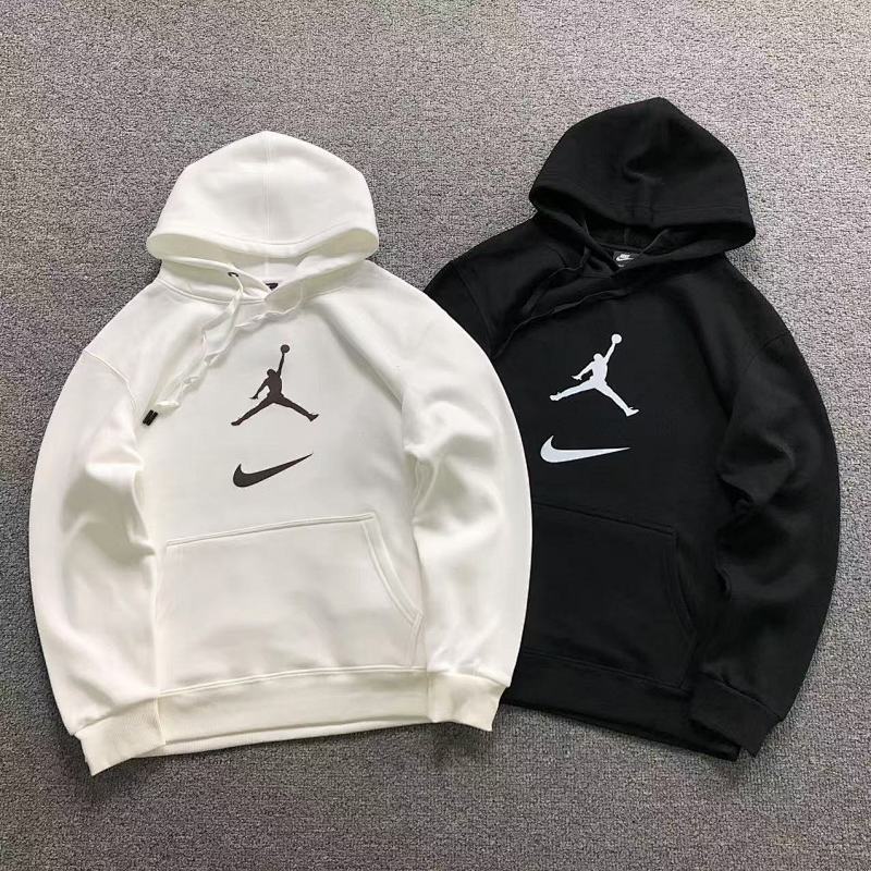 NIKE AIR JORDAN HOODIE 2111030201（im 170cm 60kg i wear size XL in the phot）