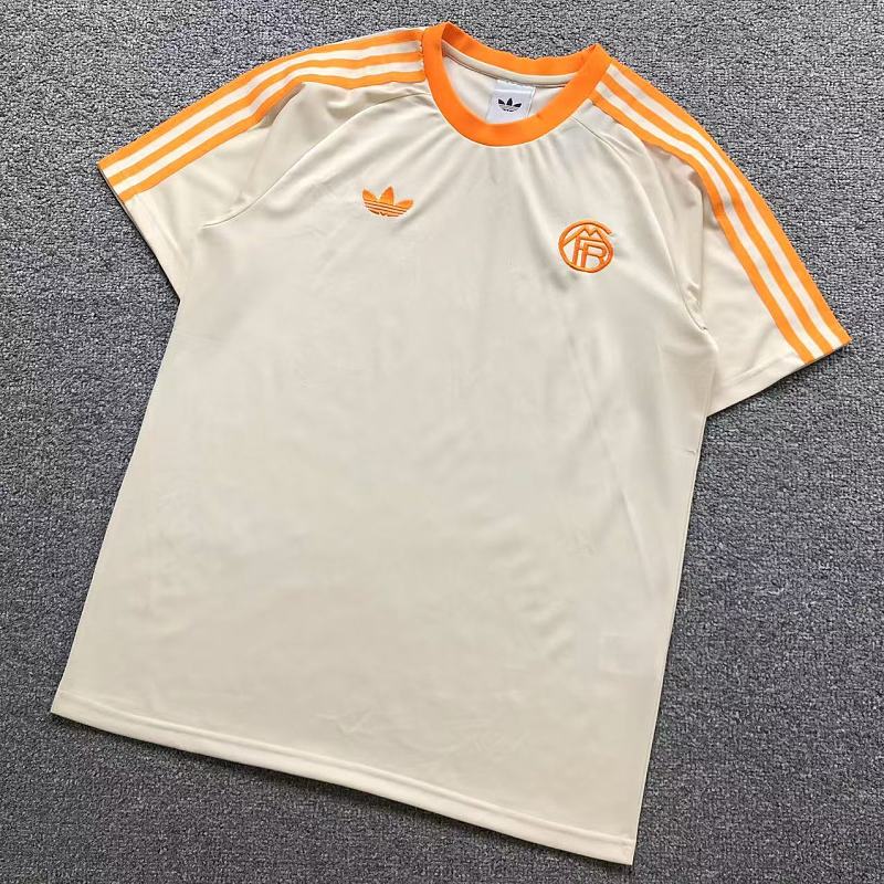 FOOTBALL T-SHIRT 1252118002（im 170cm 60kg i wear size L in the phot）