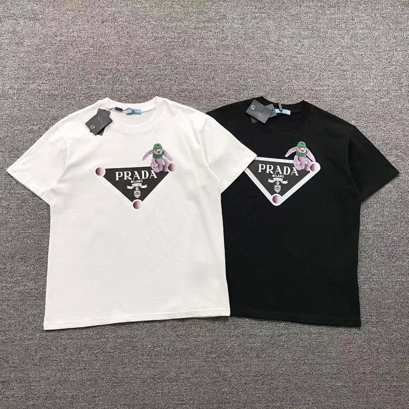 PRADA T-SHIRT 411141821（im 170cm 57kg i wear size M in the phot）