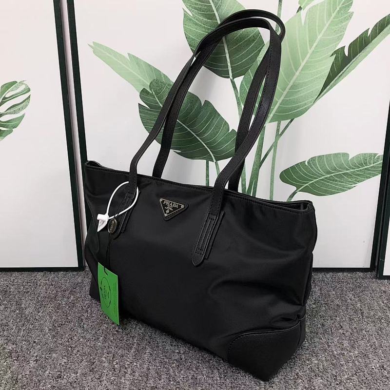 PRADA BAG 411110975 ( 长41CM*宽10CM*高26CM)