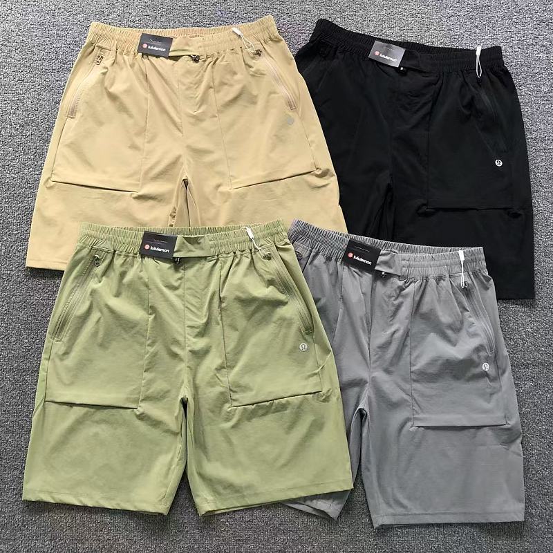 LULULEMON SHORTS 2204250104（im 170cm 60kg i wear size 2XL in the phot）