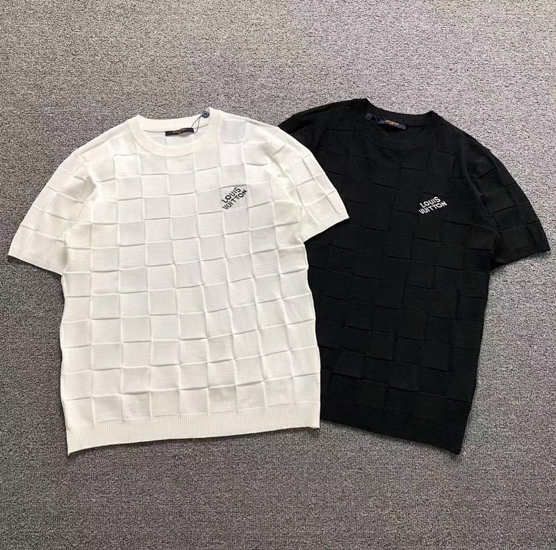LV T-SHIRT 3112110321 （im 170cm 60kg i wear size L in the phot）