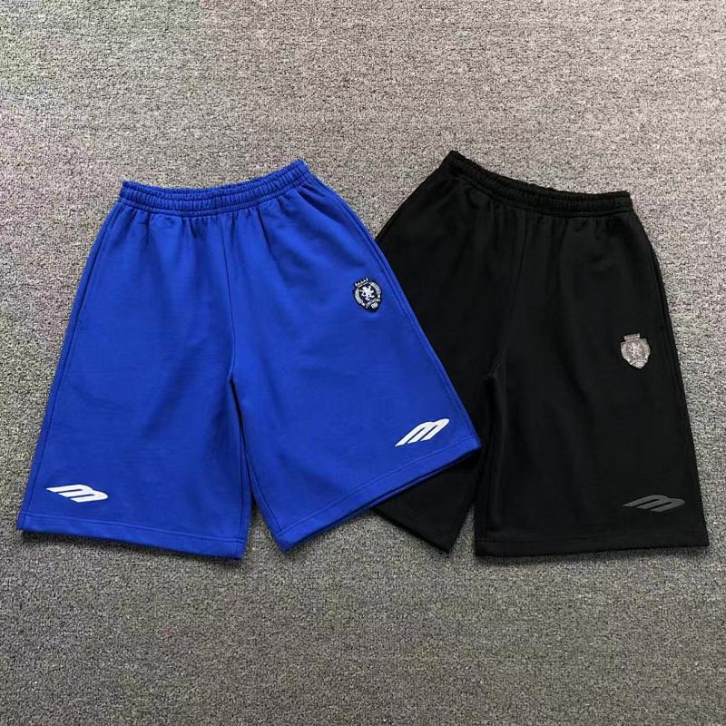 BALENCIAGA SHORTS 42030210156（im 172cm 55kg i wear size XS in the phot）