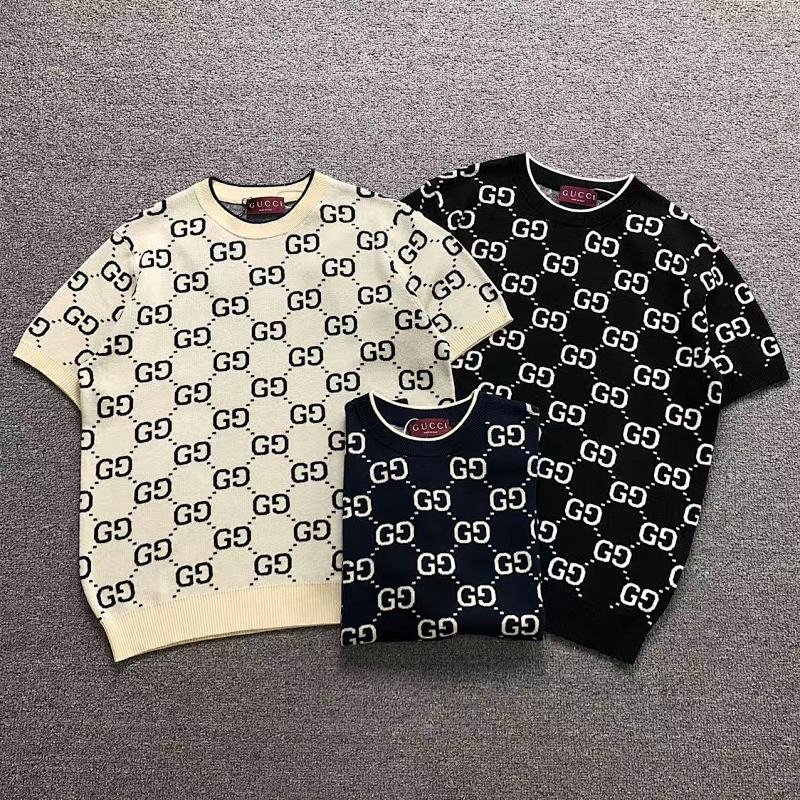 GUCCI T-SHIRT 42030224156（im 172cm 55kg i wear size S in the phot）