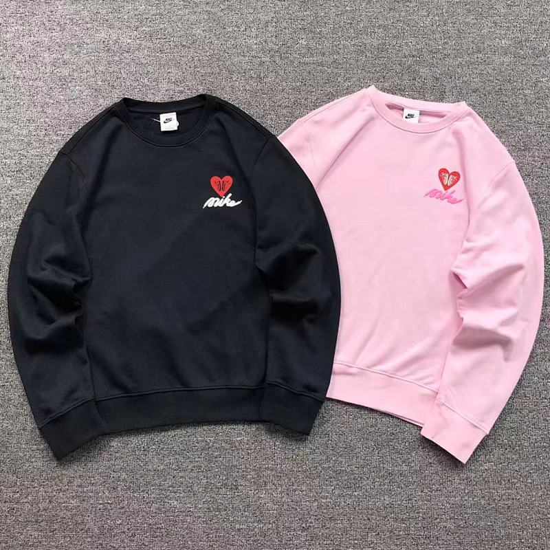 NIKE HOODIE 3109281017（im 170cm 60kg i wear size L in the phot）