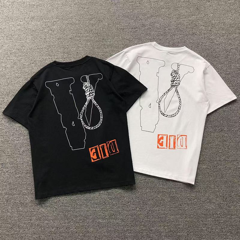 VLONE T-SHIRT 504142191（im 170cm 60kg i wear size S in the phot）