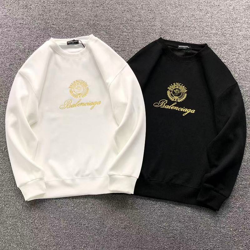 BALENCIAGA HOODIE 2111280401（im 170cm 60kg i wear size M in the phot）