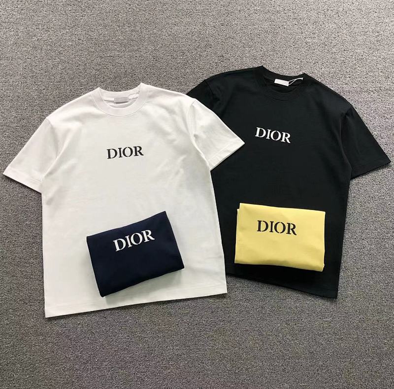 DIOR T-SHIRT 3201312321（im 170cm 60kg i wear size M in the phot）
