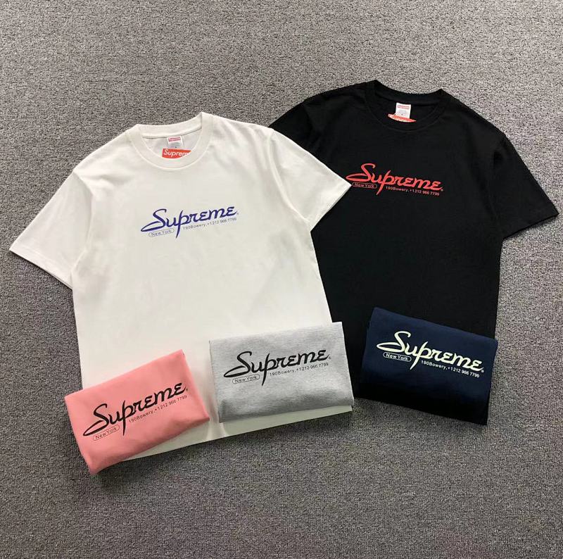 SUPREME T-SHIRT 4203211677（im 170cm 60kg i wear size M in the phot）