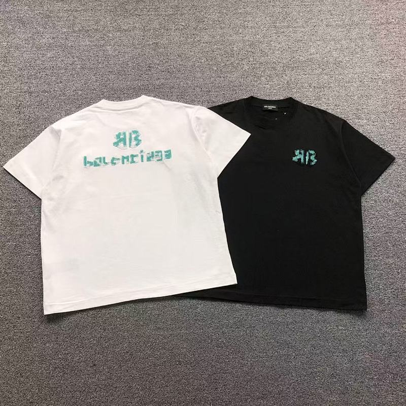 BALENCIAGA T-SHIRT 4123107133 （im 170cm 60kg i wear size 2XL in the phot）