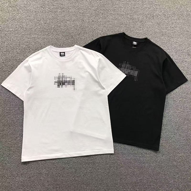 STUSSY T-SHIRT 502241582（im 170cm 57kg i wear size M in the phot）