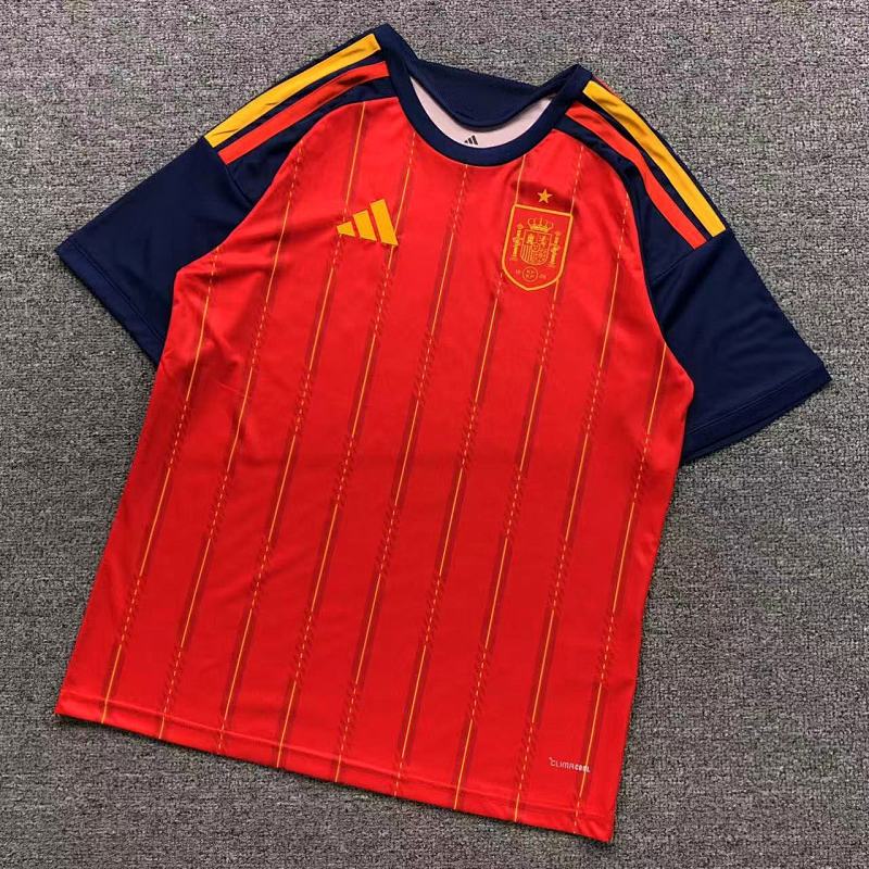 FOOTBALL T-SHIRT 1211622002（im 170cm 60kg i wear size L in the phot）