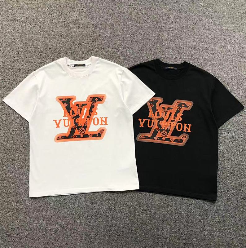 LV T-SHIRT 3203051221（im 170cm 60kg i wear size M in the phot）