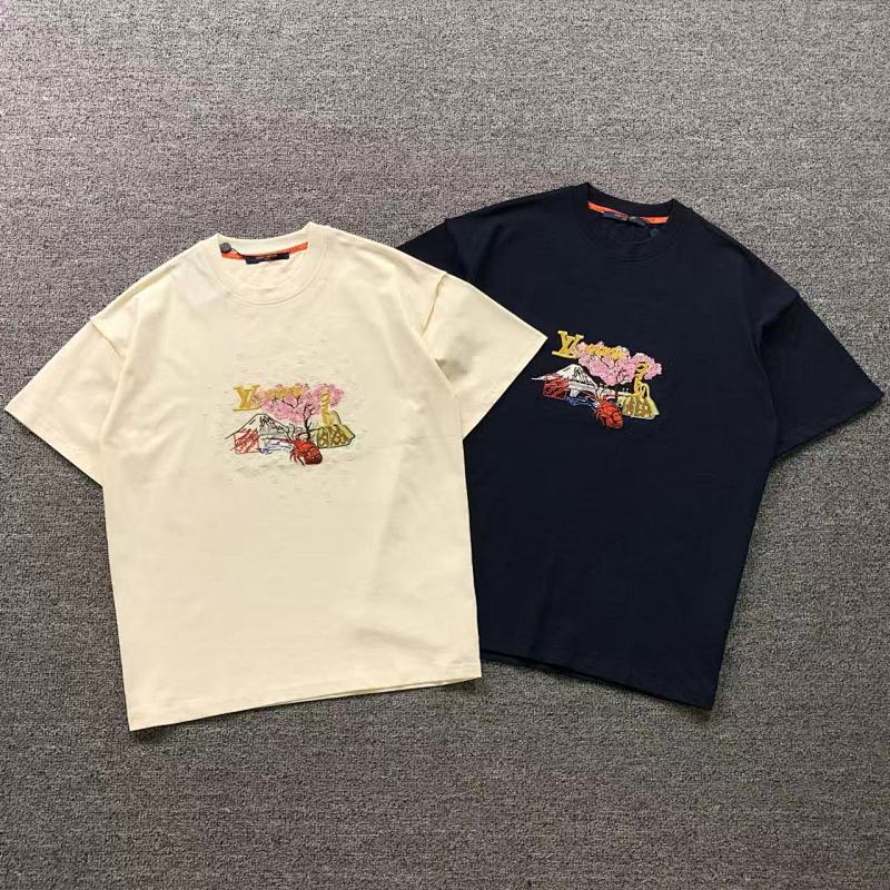 LV T-SHIRT 521175619（im 170cm 60kg i wear size S in the phot）