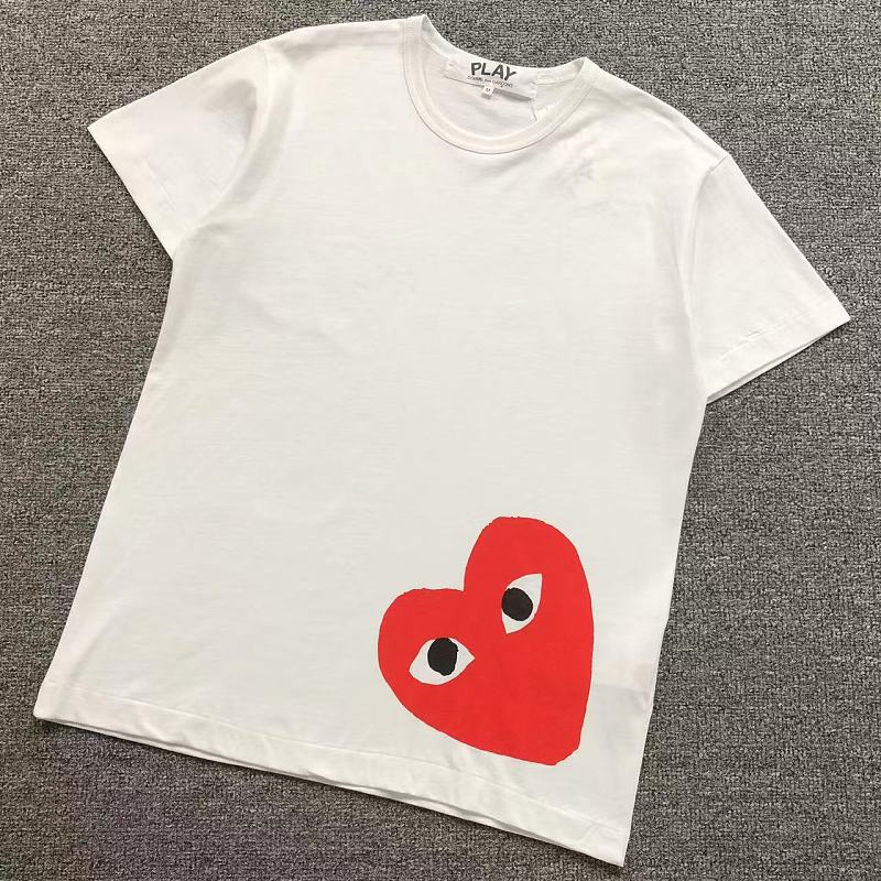 COMME DES GARCONS T-SHIRT 3206272821（im 170cm 60kg i wear size M in the phot）