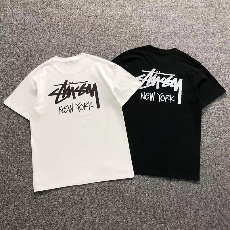 STUSSY T-SHIRT 3207200921（im 170cm 60kg i wear size M in the phot）