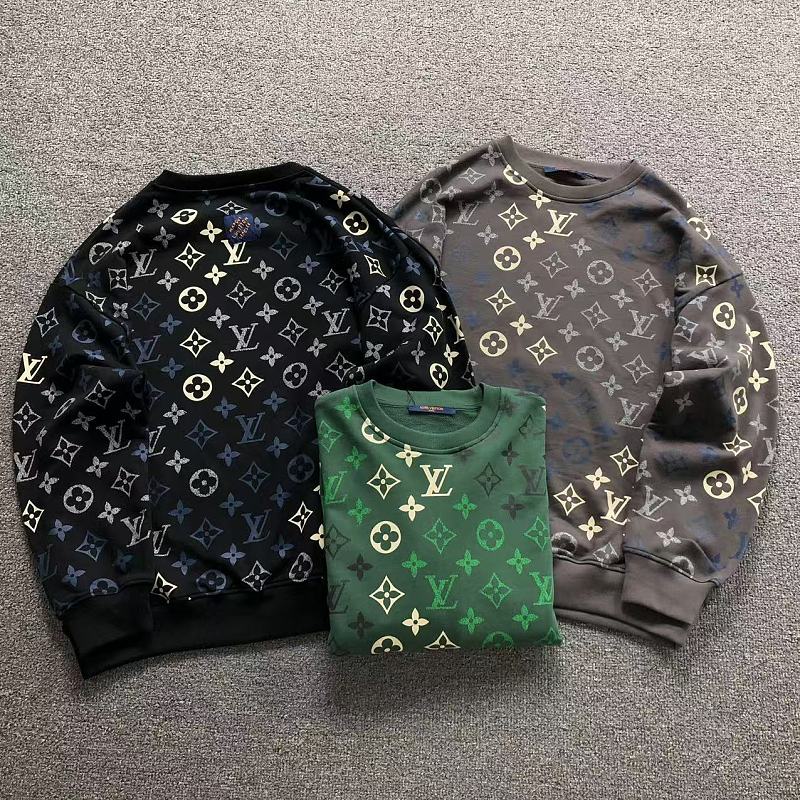 LV HOODIE 3209013201（im 170cm 60kg i wear size M in the phot）