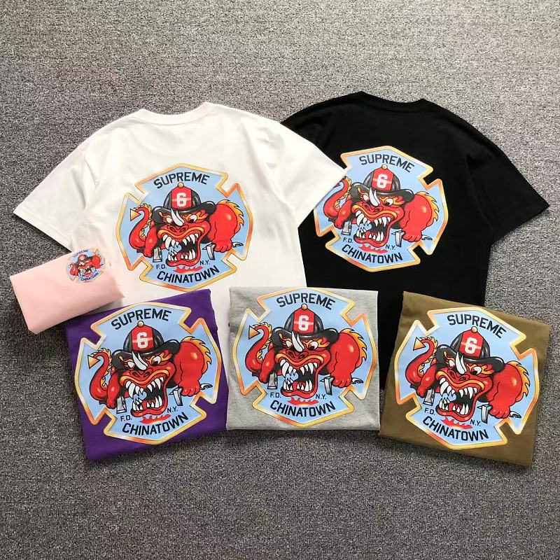 SUPREME T-SHIRT 4207211802（im 170cm 60kg i wear size M in the phot）