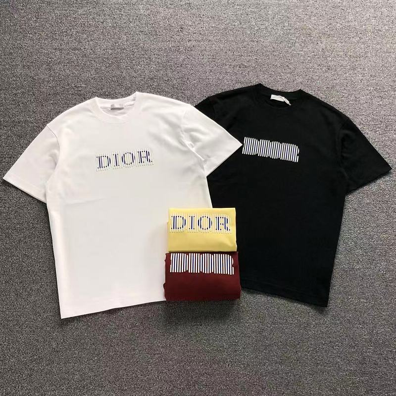 DIOR T-SHIRT 5252508147（im 170cm 60kg i wear size M in the phot）