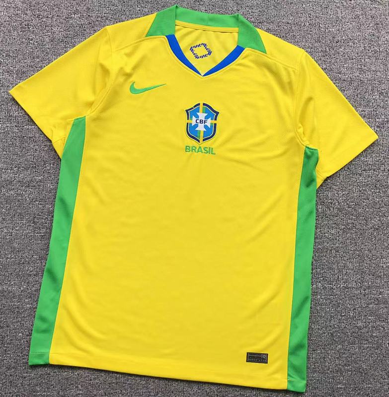 FOOTBALL T-SHIRT 31032210002（im 170cm 60kg i wear size M in the phot）