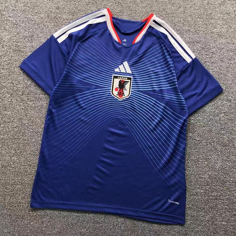 FOOTBALL T-SHIRT 11110413002（im 170cm 60kg i wear size L in the phot）