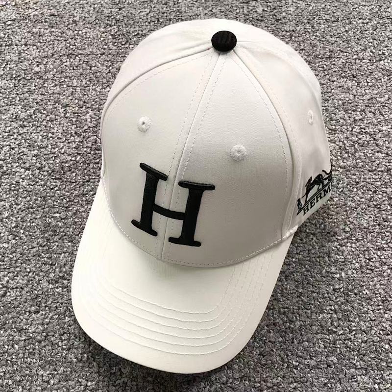 HERMES HAT 5232313102