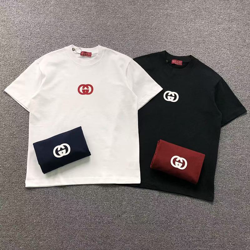 GUCCI T-SHIRT 4104162521（im 170cm 60kg i wear size M in the phot）