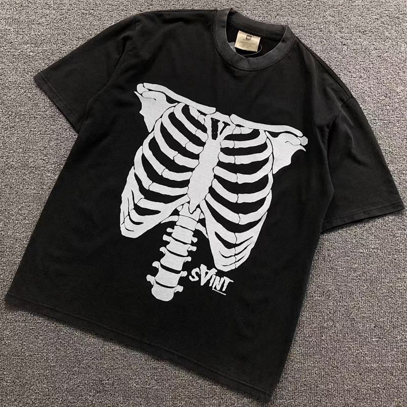 VINTAGE T-SHIRT 215210717（im 170cm 60kg i wear size M in the phot）