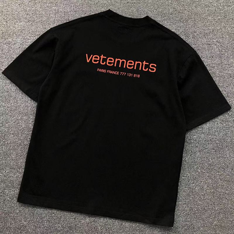 VETEMENTS T-SHIRT 412130617