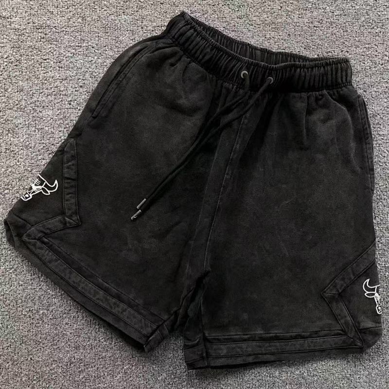 AIR JORDAN SHORTS 21101712125（im 170cm 60kg i wear size M in the phot）