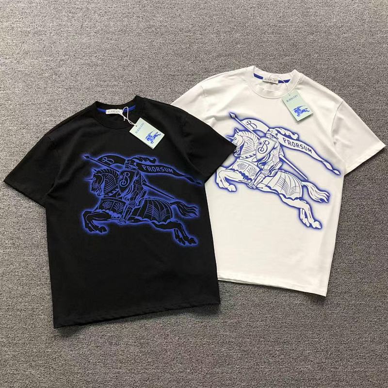 BURBERRY T-SHIRT 214212415（im 170cm 60kg i wear size M in the phot）
