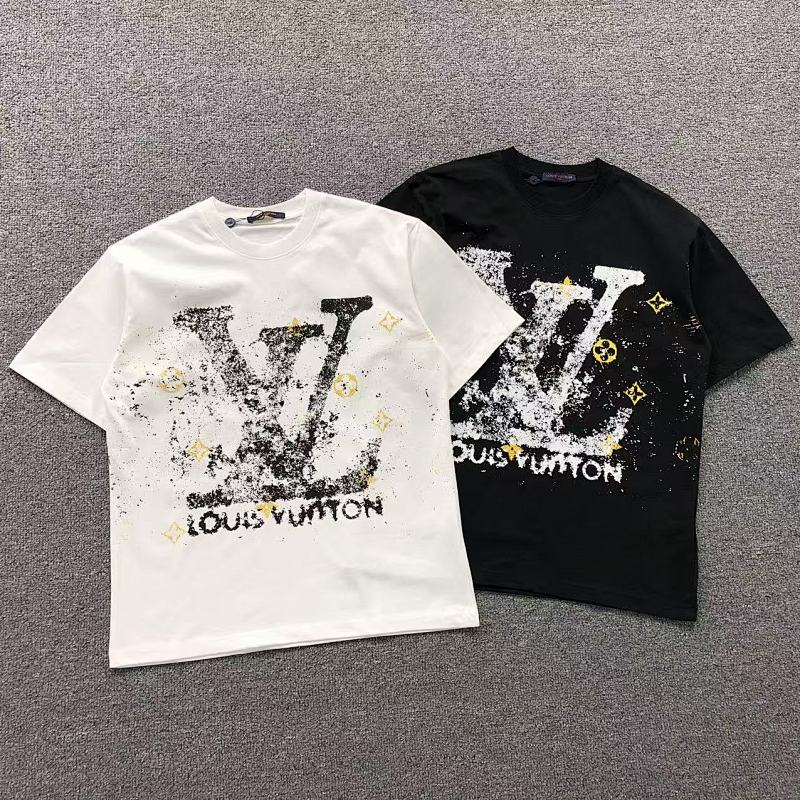 LV T-SHIRT 3103230920（im 170cm 60kg i wear size S in the phot）