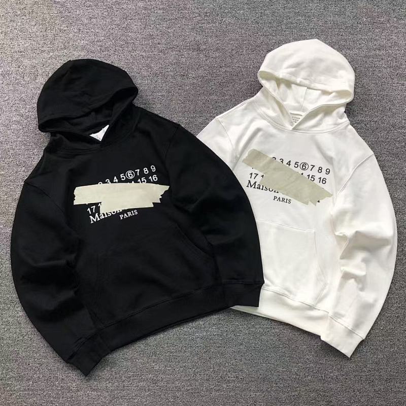 MAISON MARGIELA HOODIE 4107072586（im 170cm 60kg i wear size 46 in the phot）