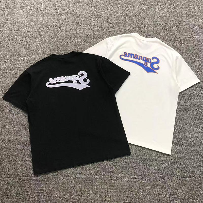 SUPREME T-SHIRT 5252528123（im 170cm 60kg i wear size M in the phot）